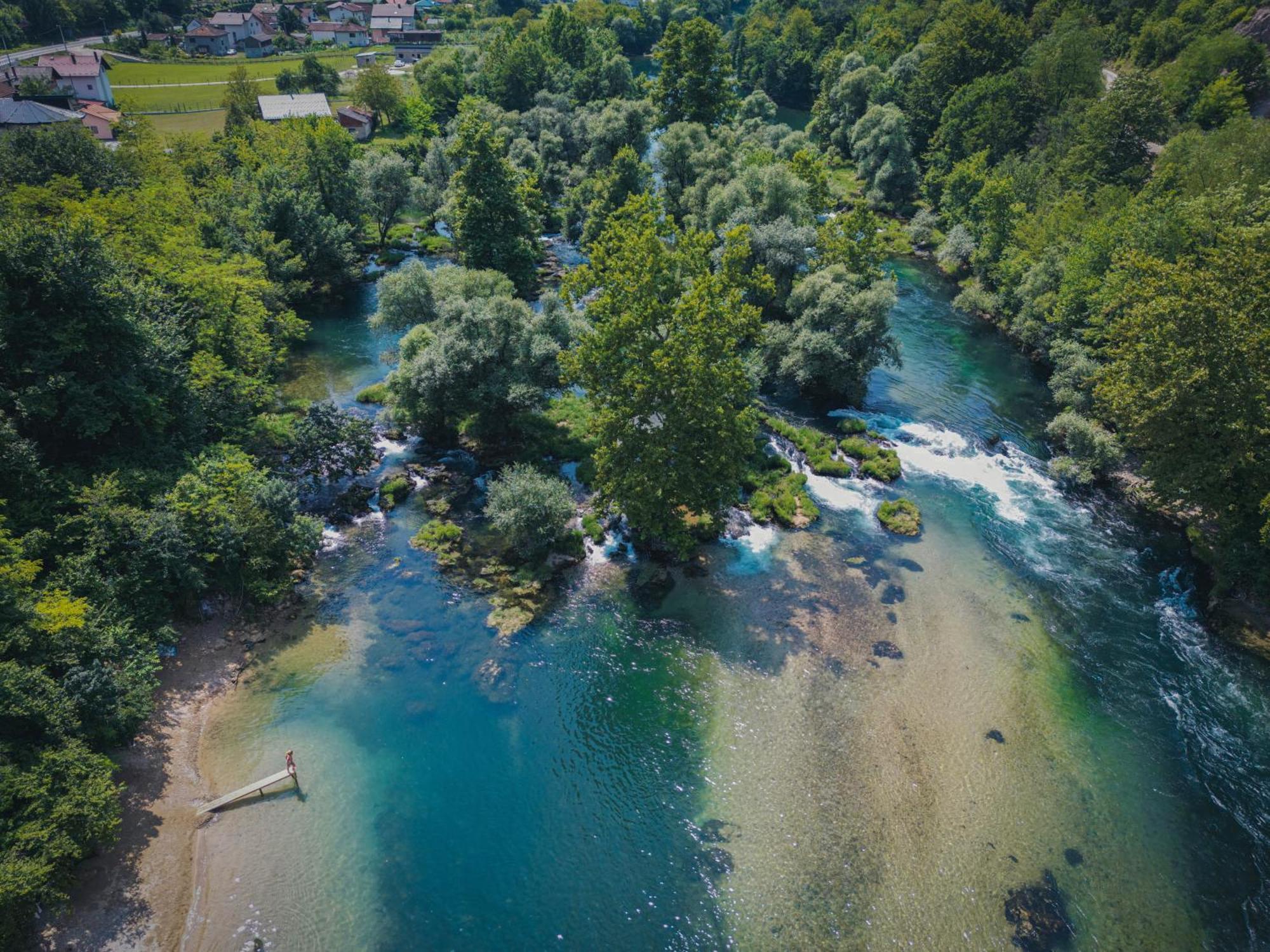 Hotel Tazz - River Front Oasis Collection Bihac Exterior photo